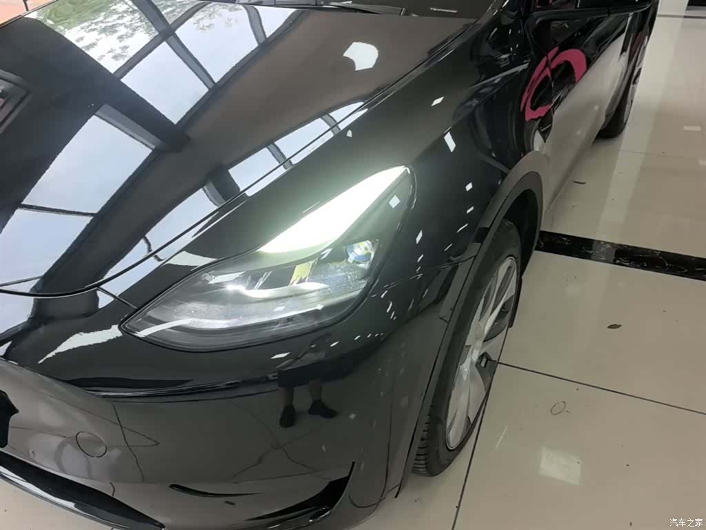 Tesla Model Y, 2023 24