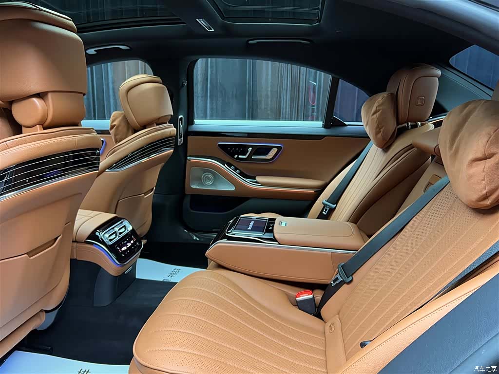 Mercedes-Benz S-Class, 2022 25