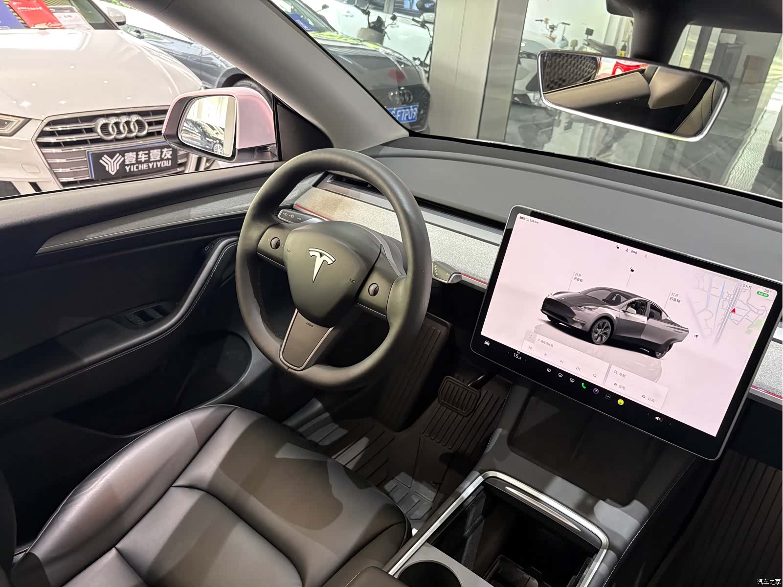 Tesla Model Y, 2023 9