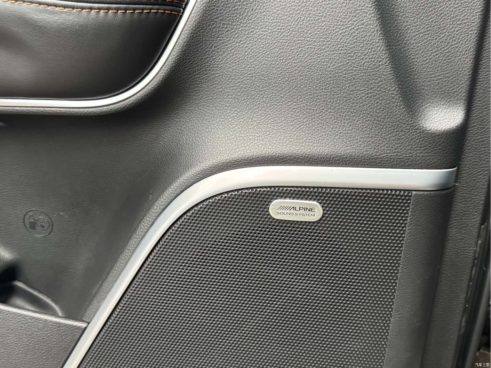 Jeep Grand Commander, 2019 20