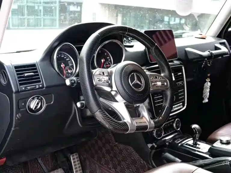 Mercedes-Benz G-class Mercedes-Benz G-class