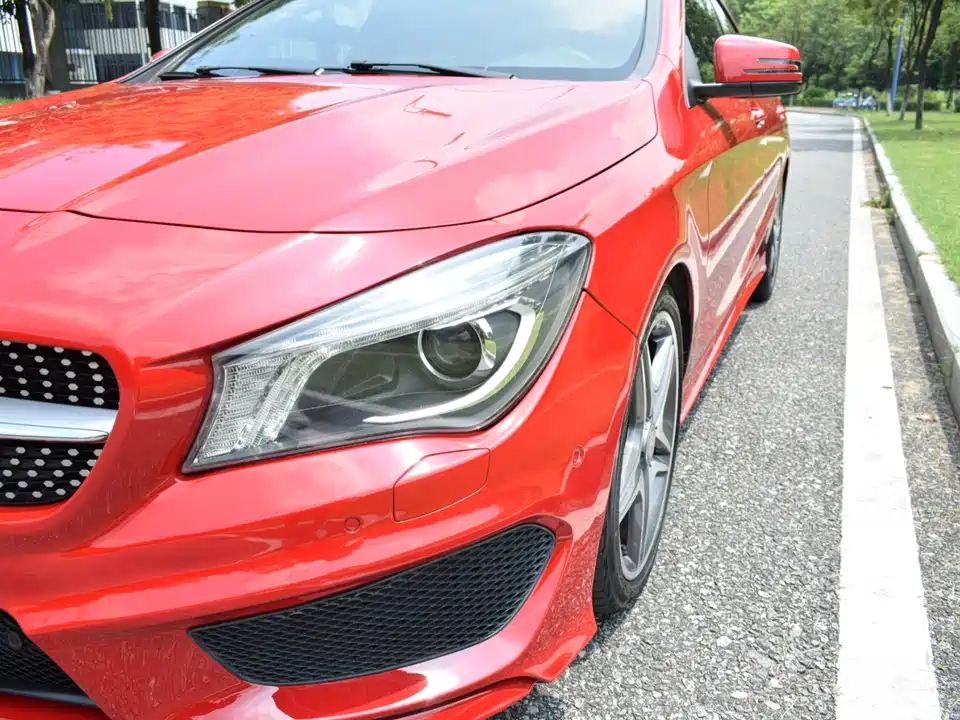 Mercedes-Benz CLA