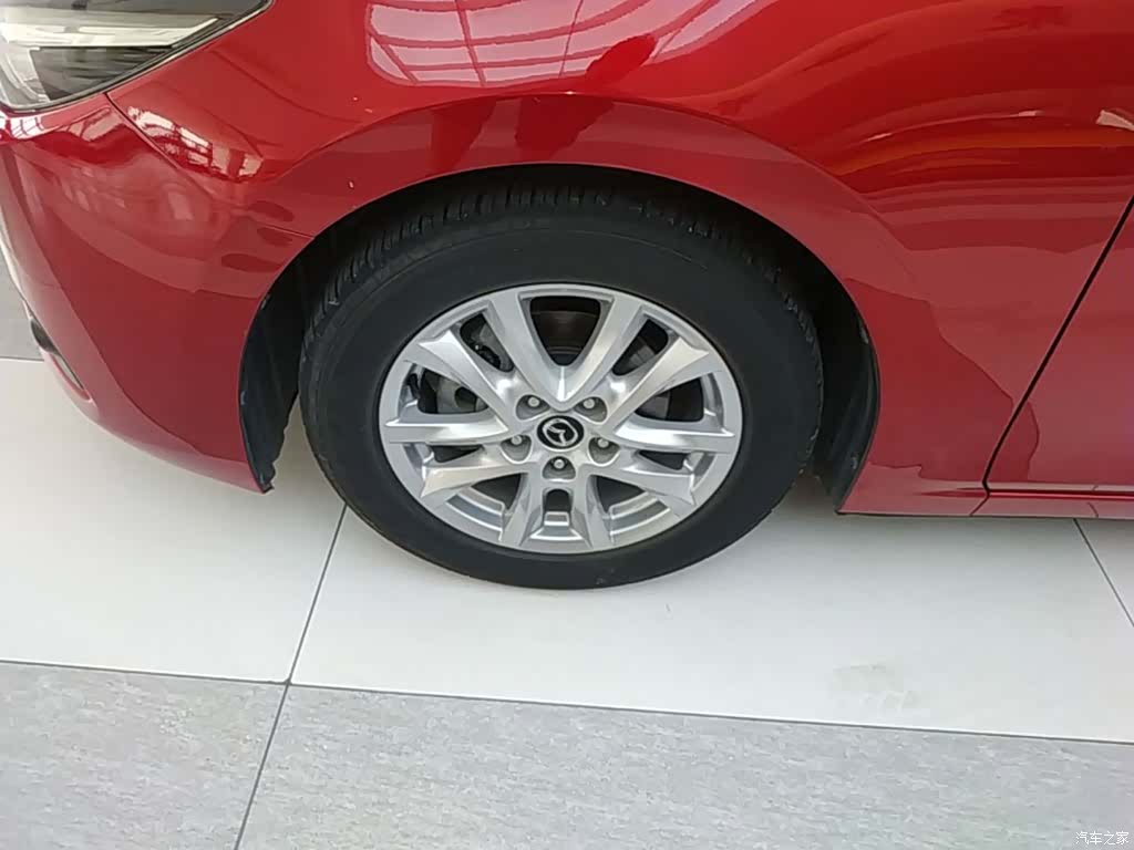 Mazda Mazda3, 2018 23
