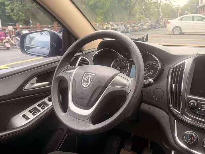 Baojun 560 2015 1.8L МКПП Комфорт