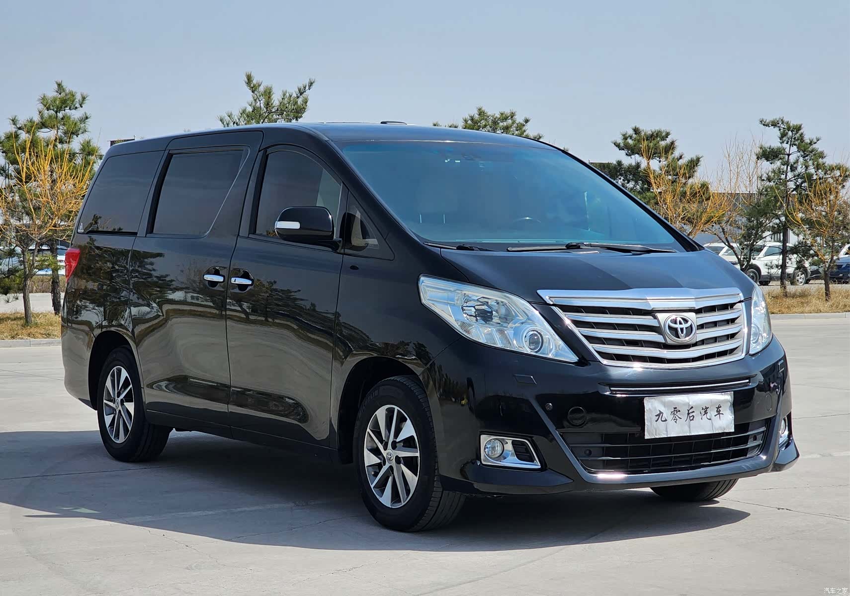 Toyota Alphard, 2012 7