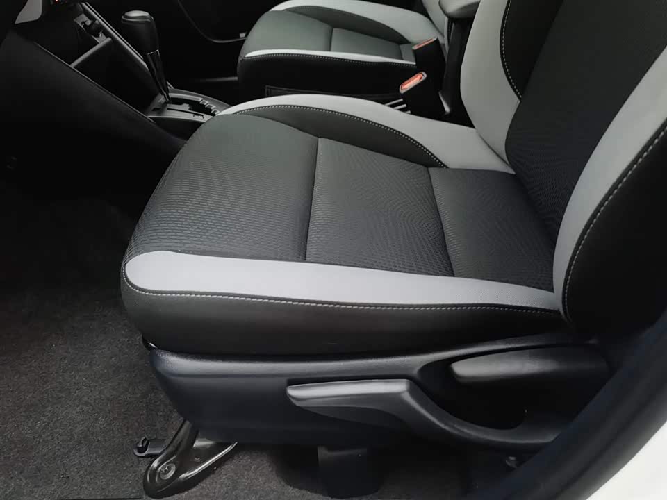 Toyota YARiS L Zhixuan