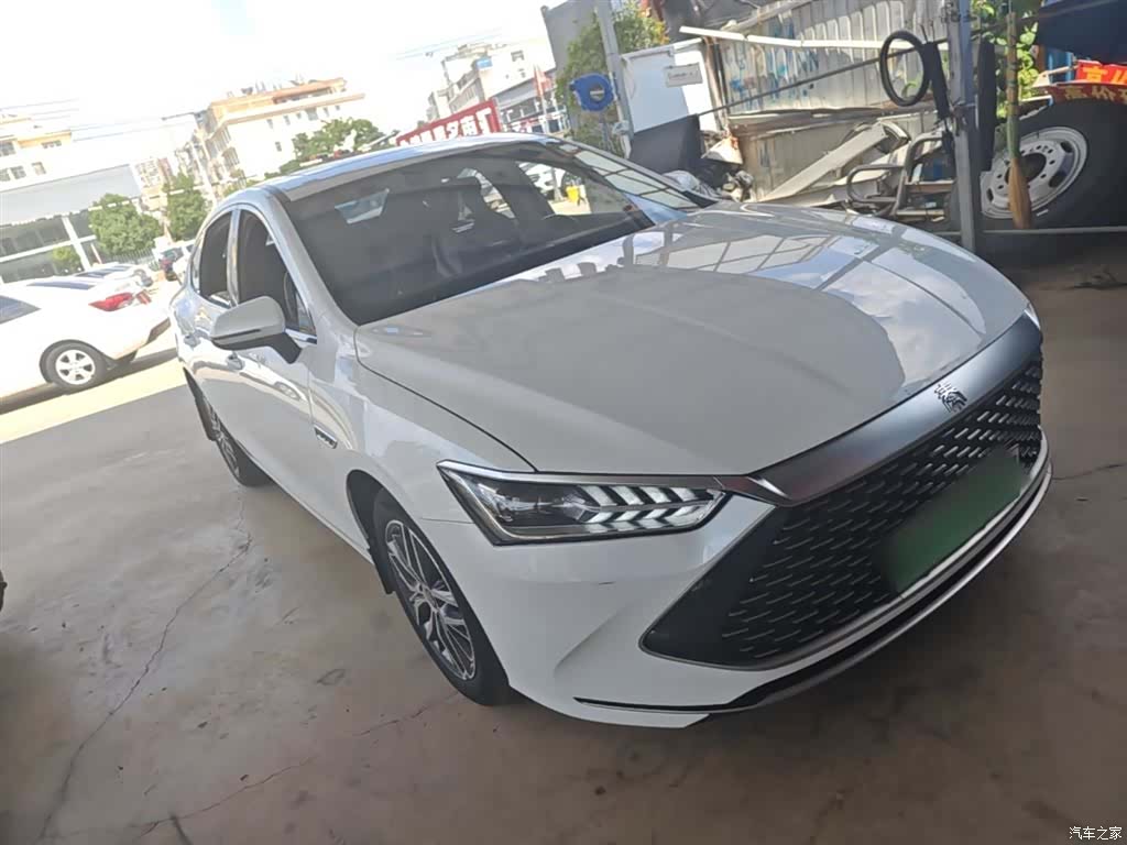 BYD Qin, 2022 4