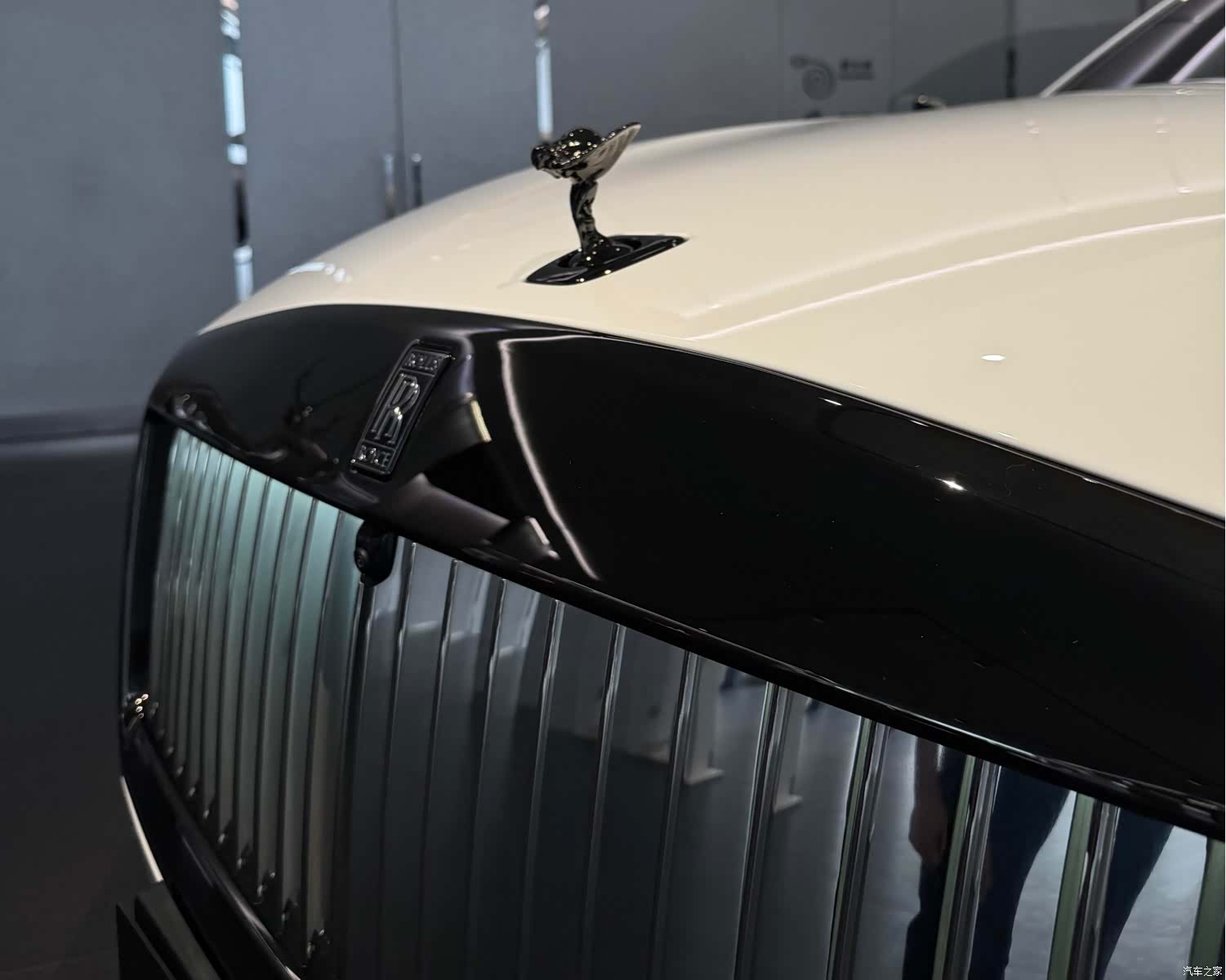 Rolls-Royce Spectre, 2026 14