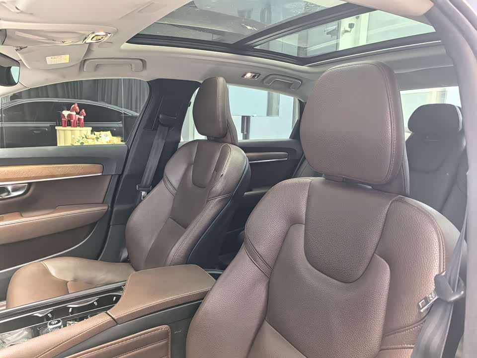 Volvo S90 Volvo S90