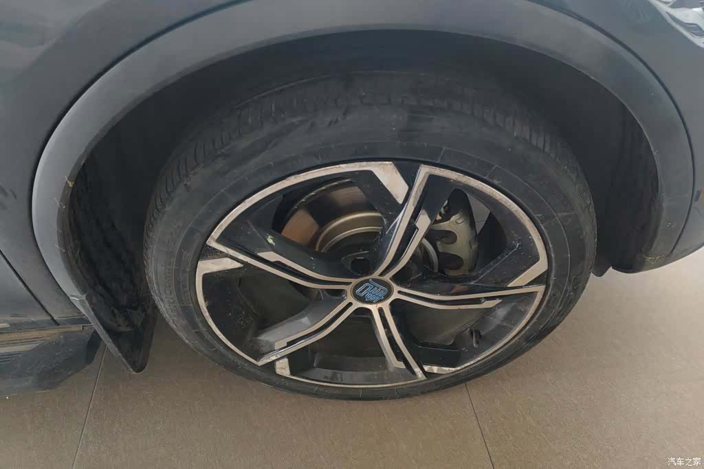 BYD Tang, 2022 6