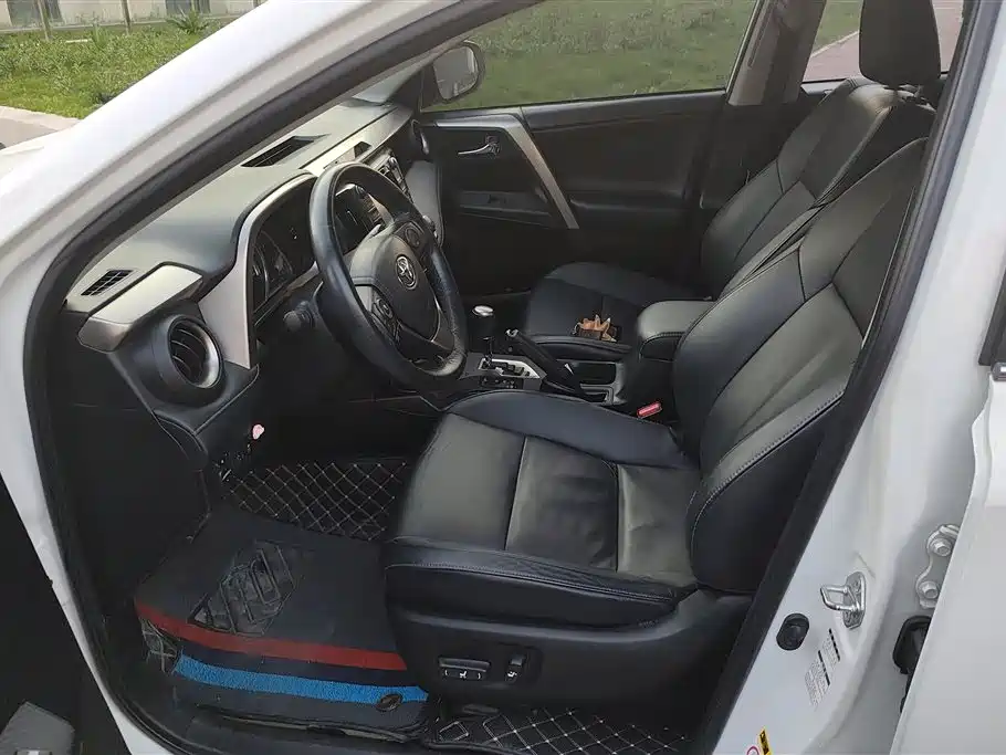 Toyota RAV4 Rongfang