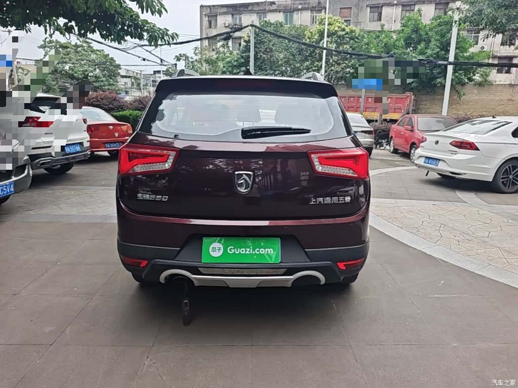 Wuling 560, 2015 6