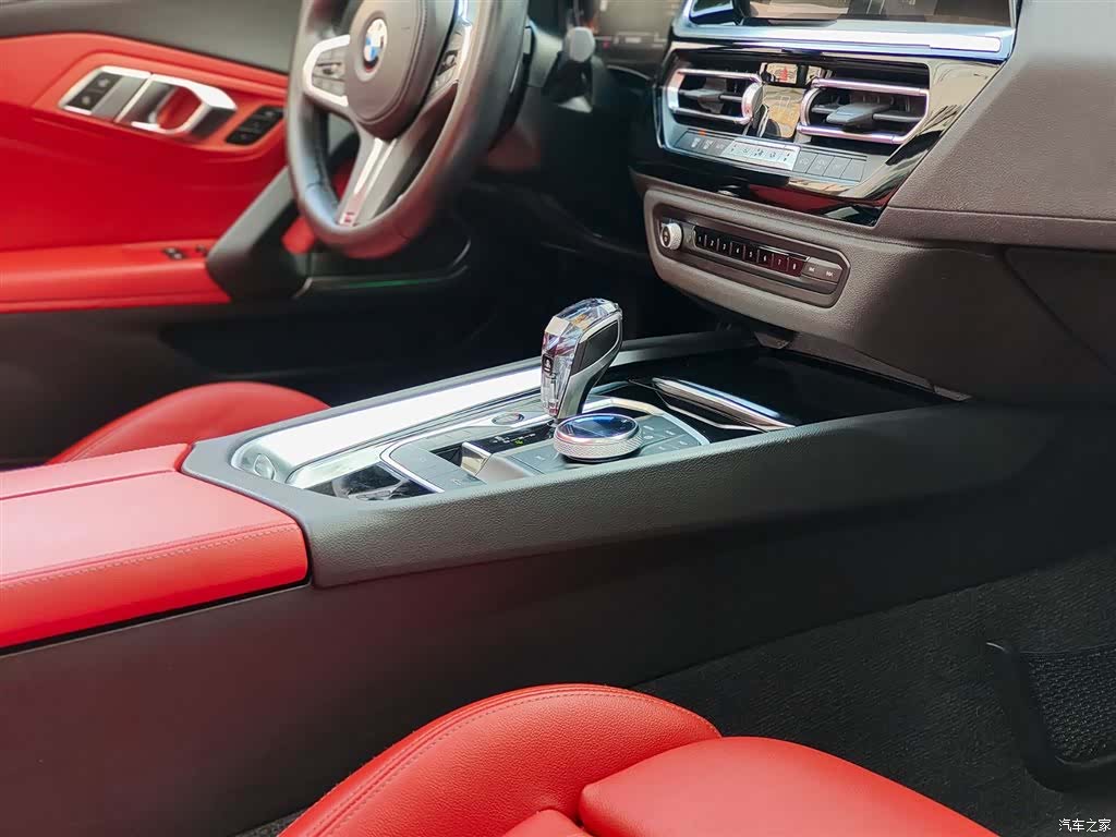 BMW Z4, 2024 11