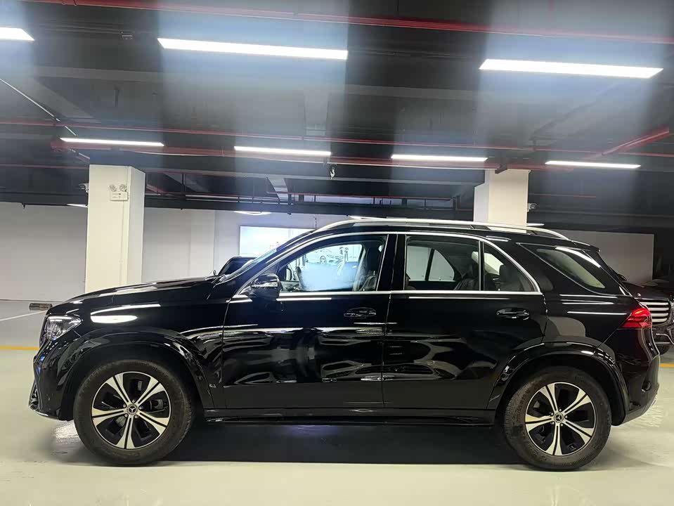 Mercedes-Benz GLE Mercedes-Benz GLE