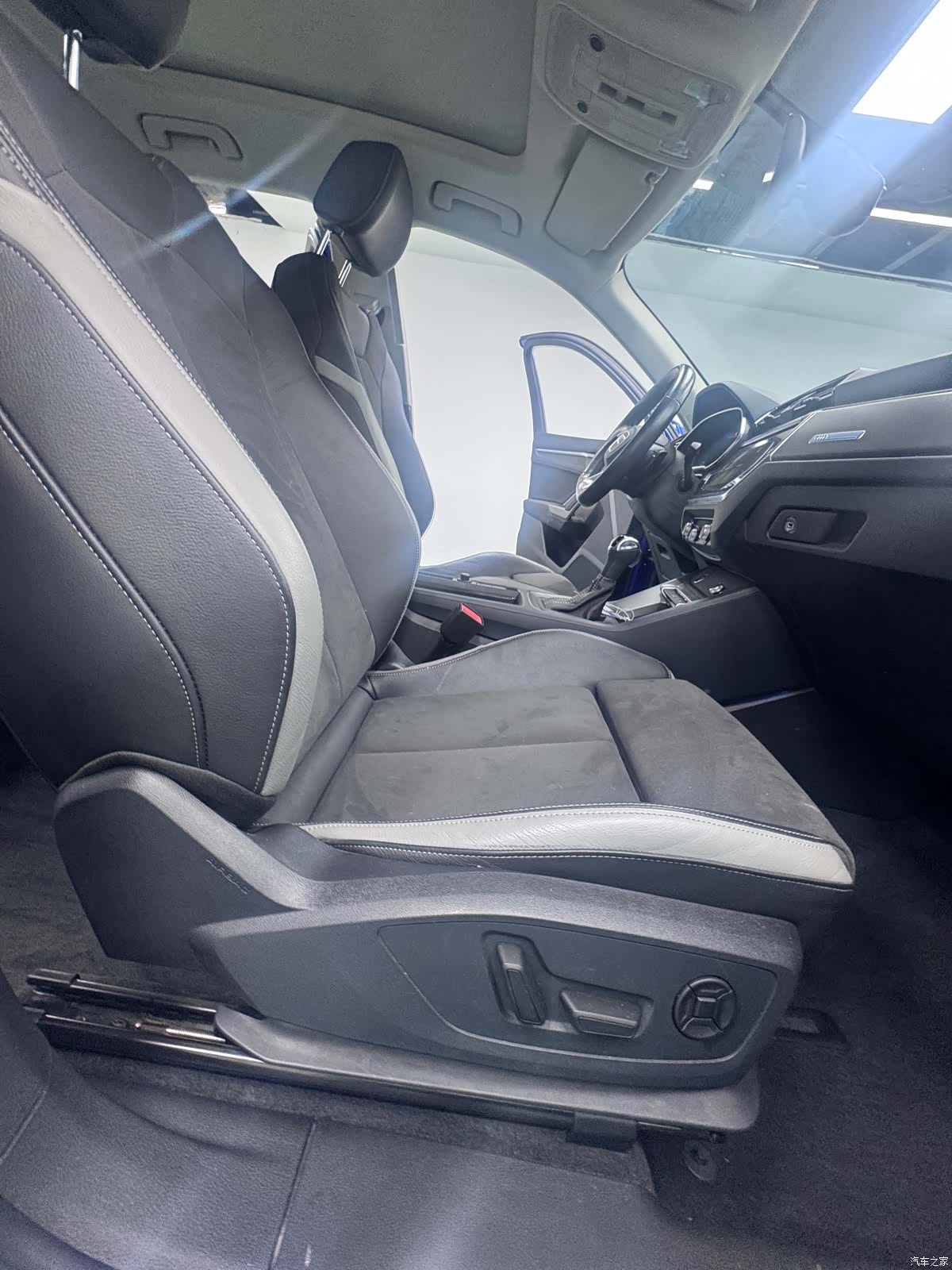 Audi Q3, 2022 14
