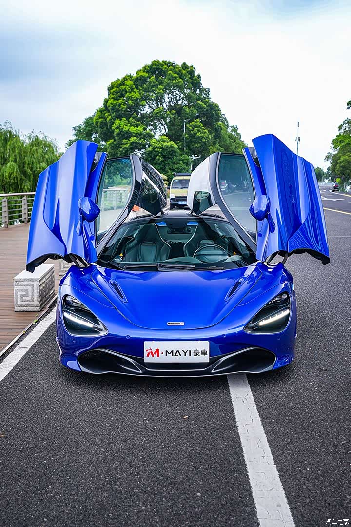 McLaren 720S, 2019 8