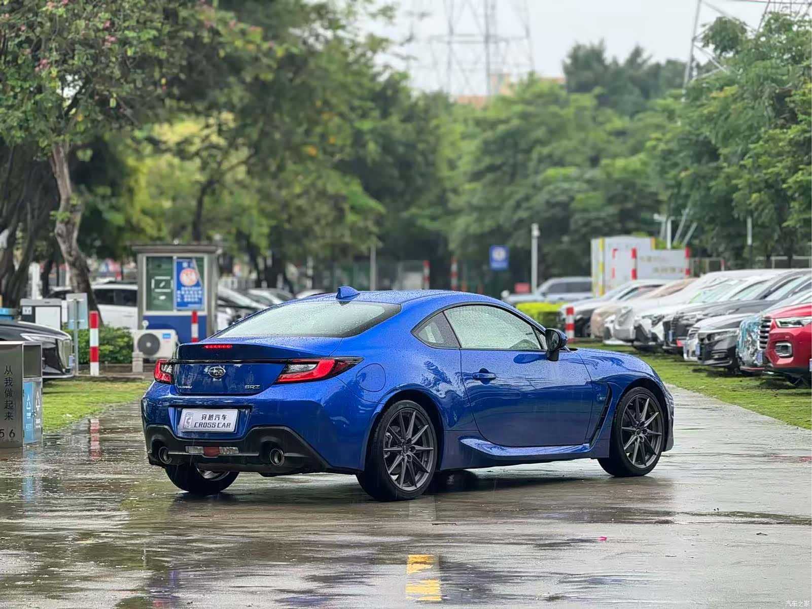 Subaru BRZ, 2023 все фото