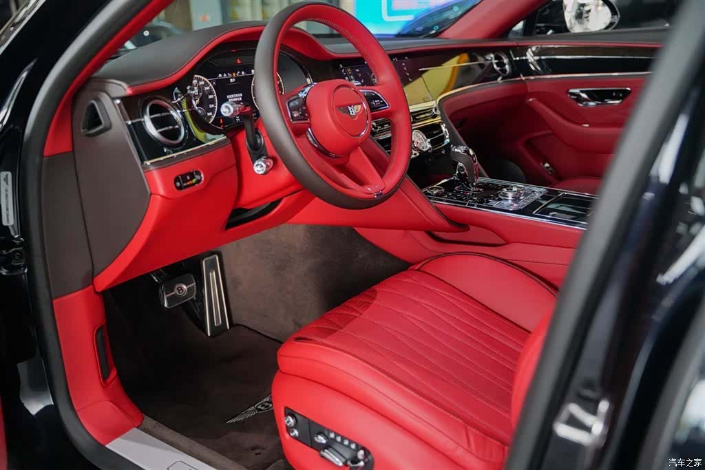 Bentley Flying Spur, 2021 2