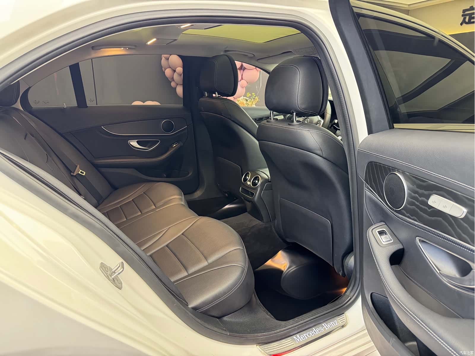 Mercedes-Benz C-Class, 2019 10