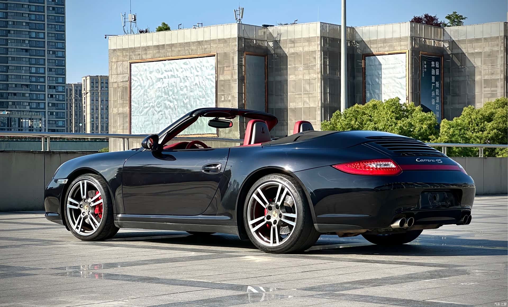 Porsche 911, 2011 8