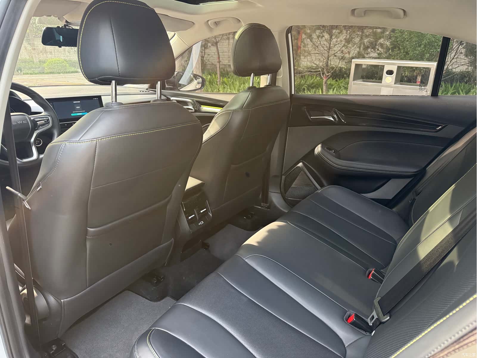 Roewe i5, 2022 10