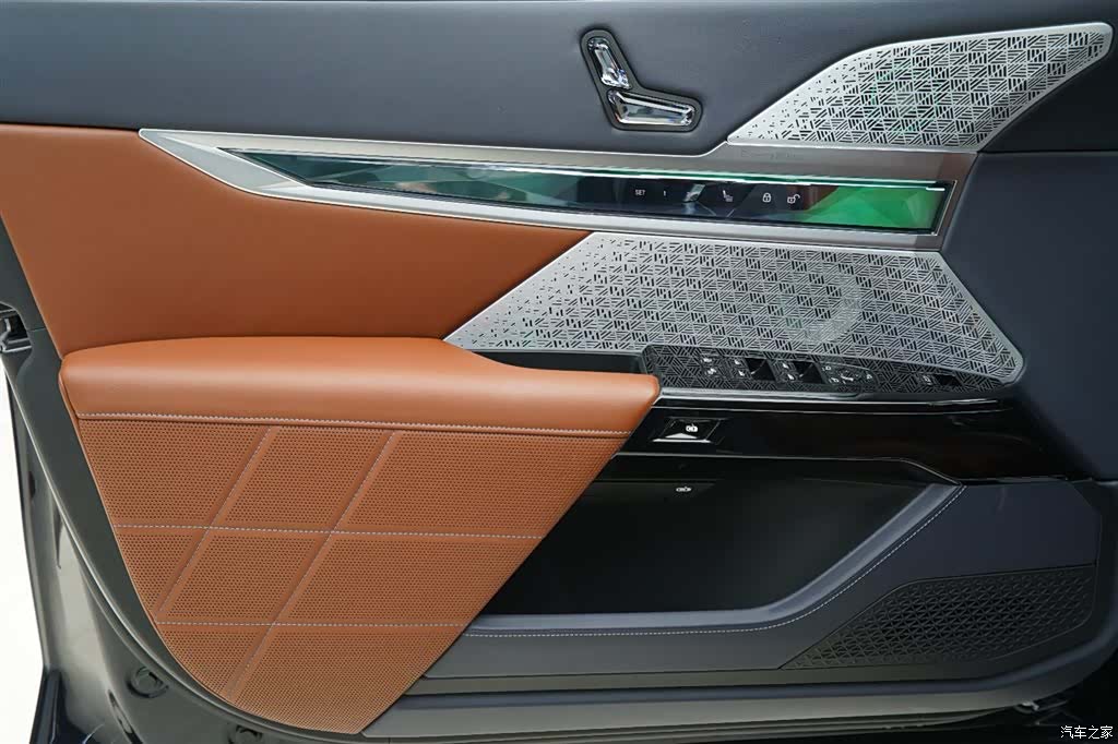 BMW i7, 2024 все фото