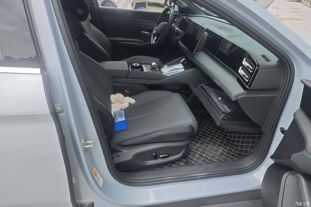 BYD Qin, 2025 8