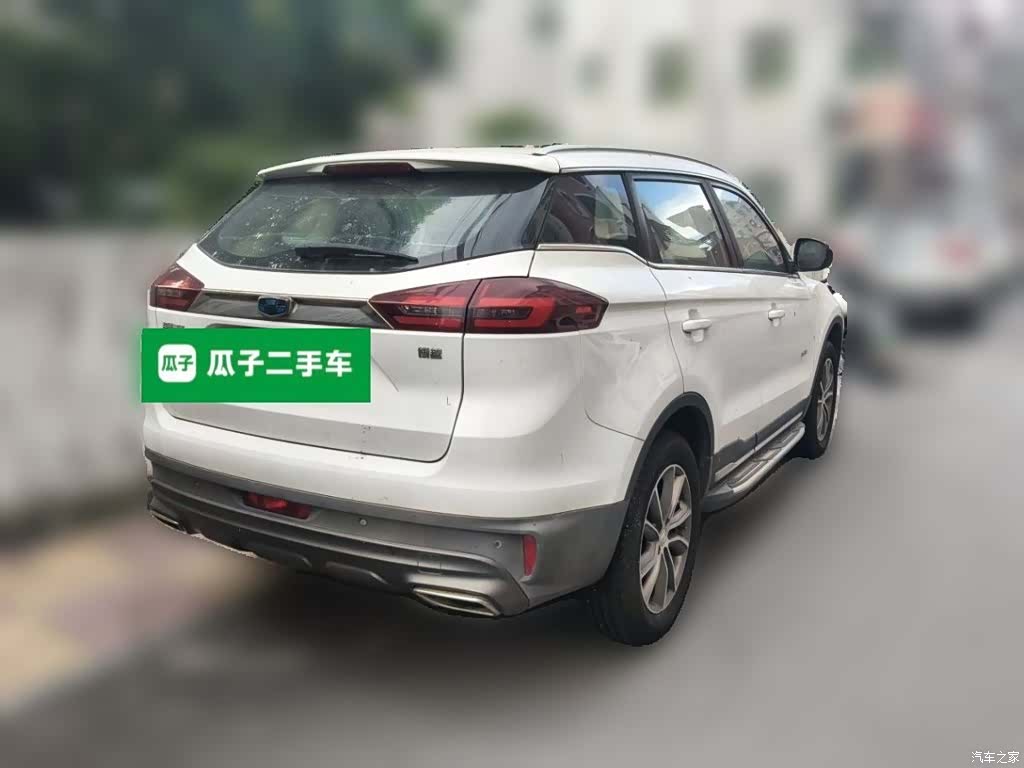 Geely Boyue, 2018 все фото