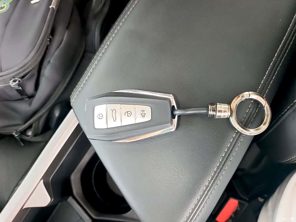 Geely Emgrand, 2022 9