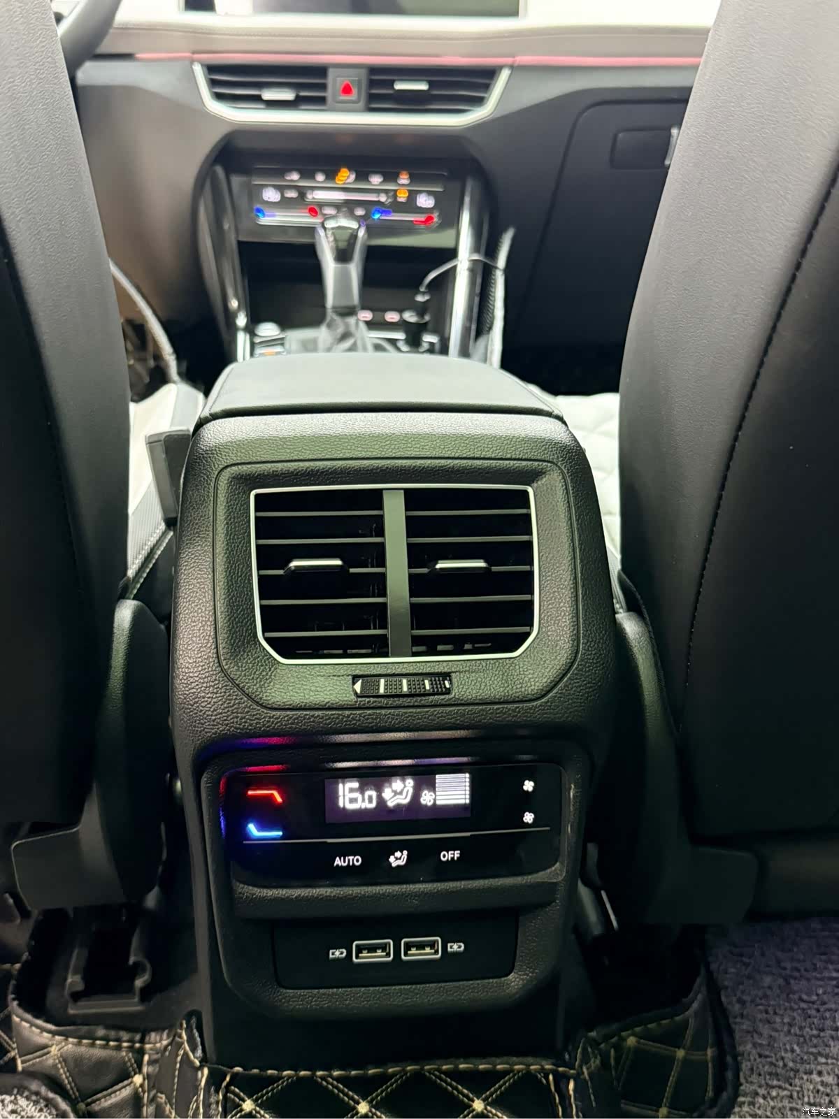 Volkswagen Tayron, 2024 12