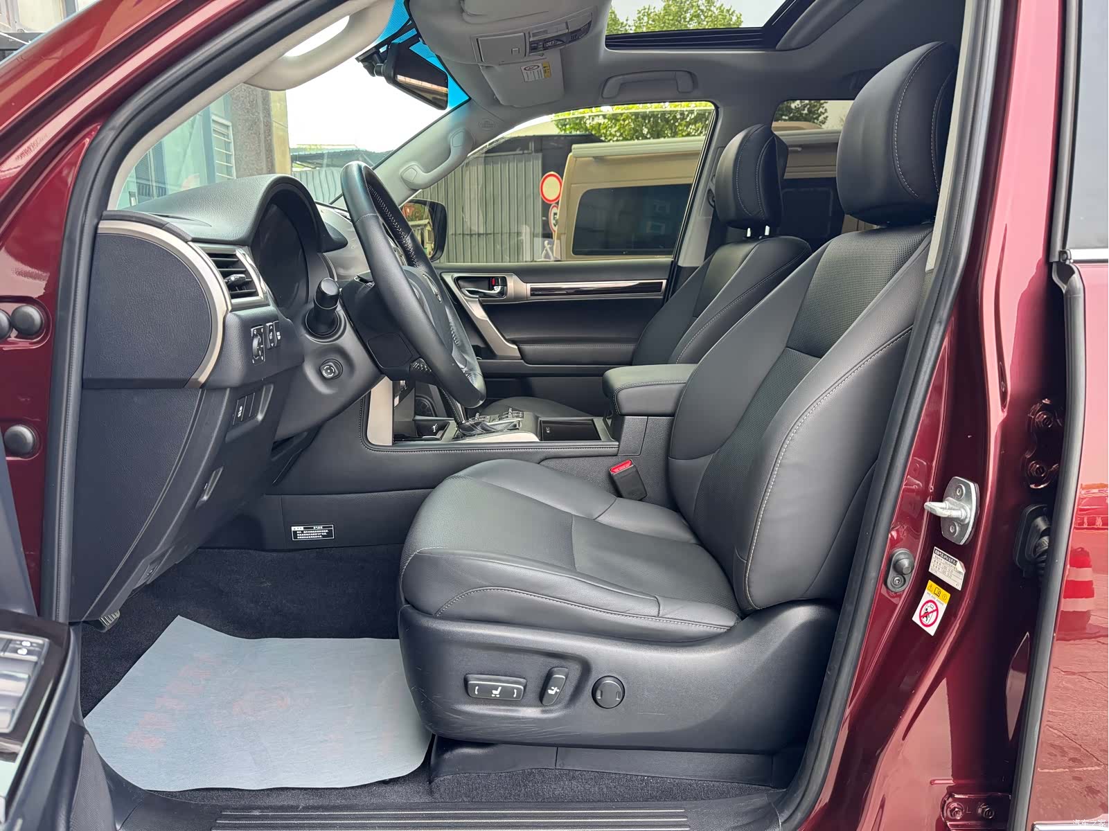 Lexus GX, 2015 12