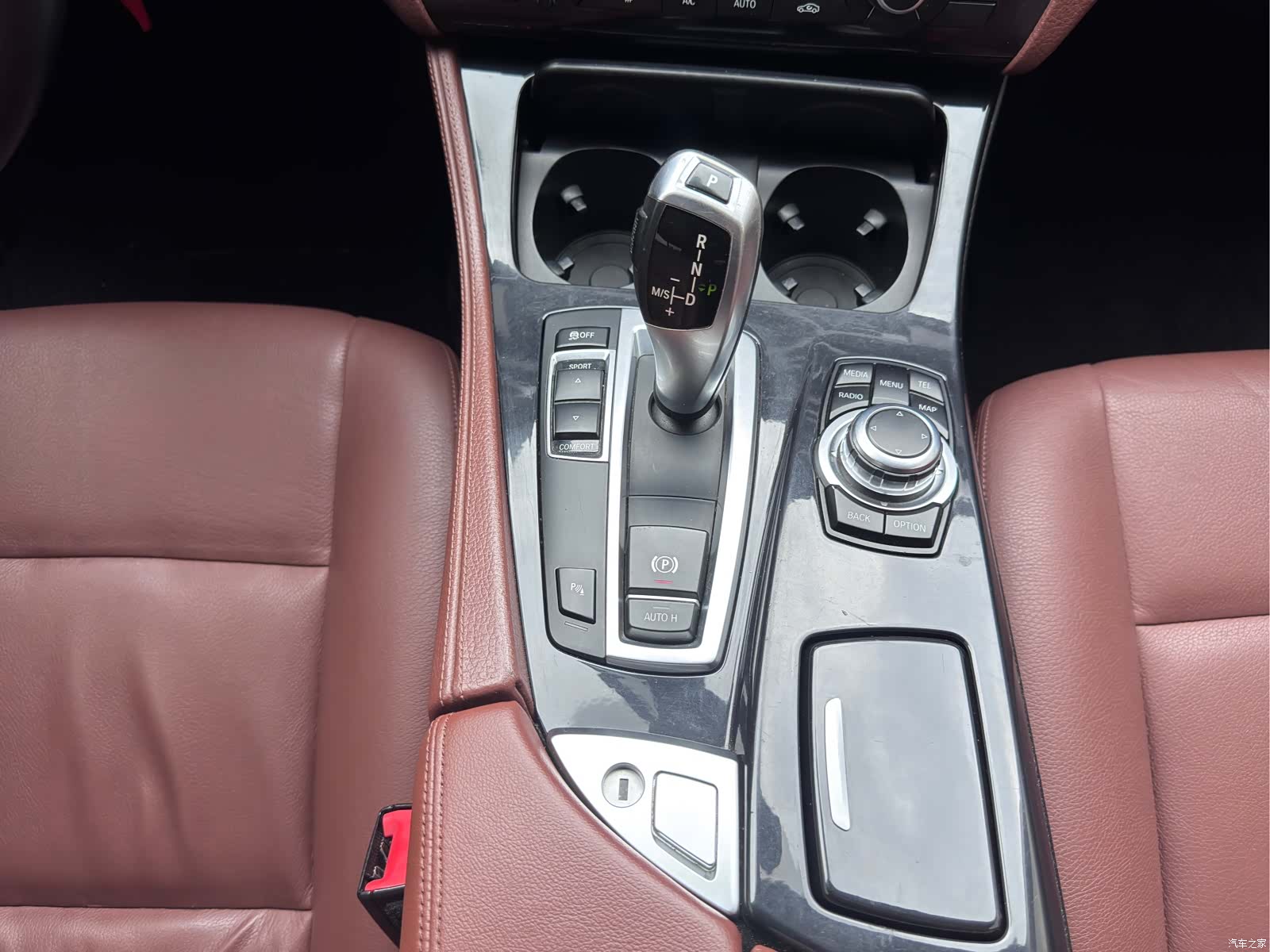 BMW 5 Series, 2015 14