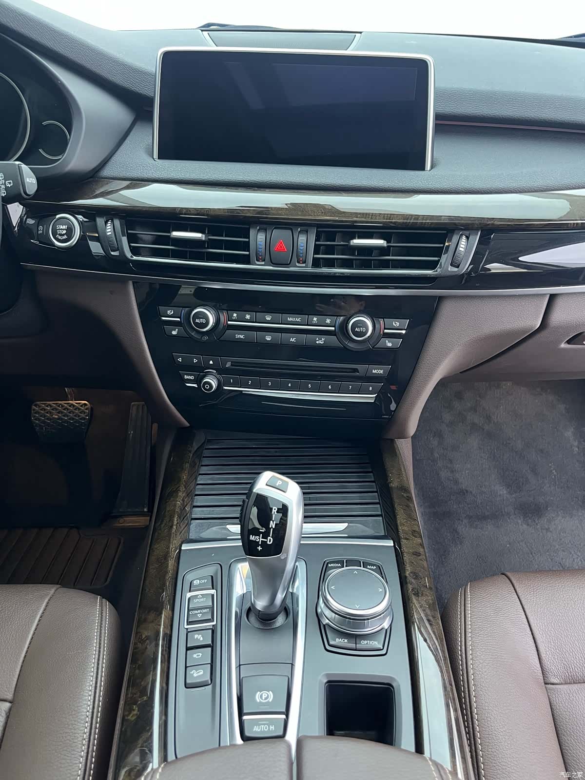 BMW X5, 2019 9