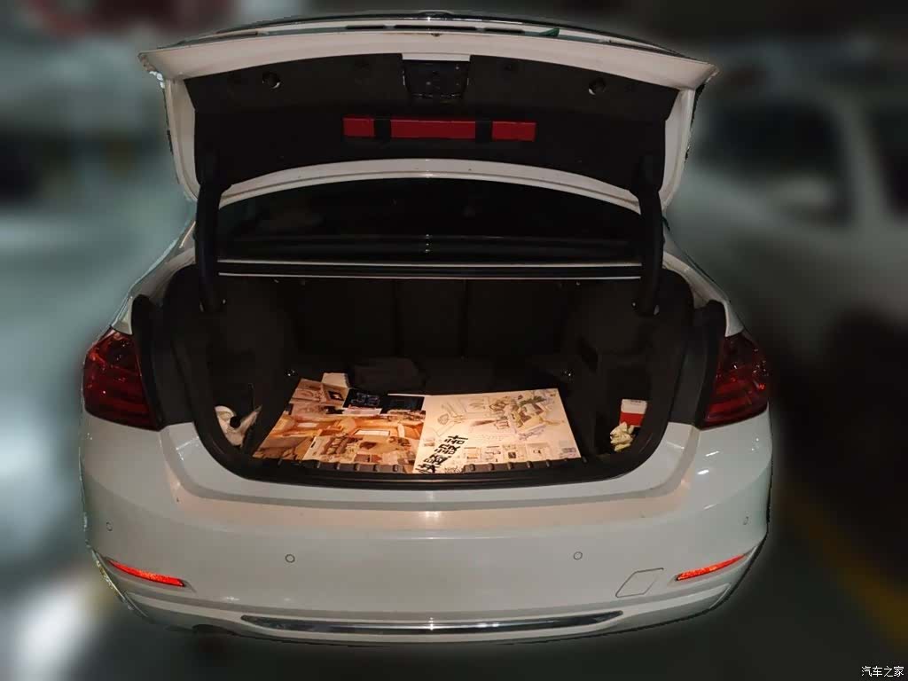 BMW 3 Series, 2015 10