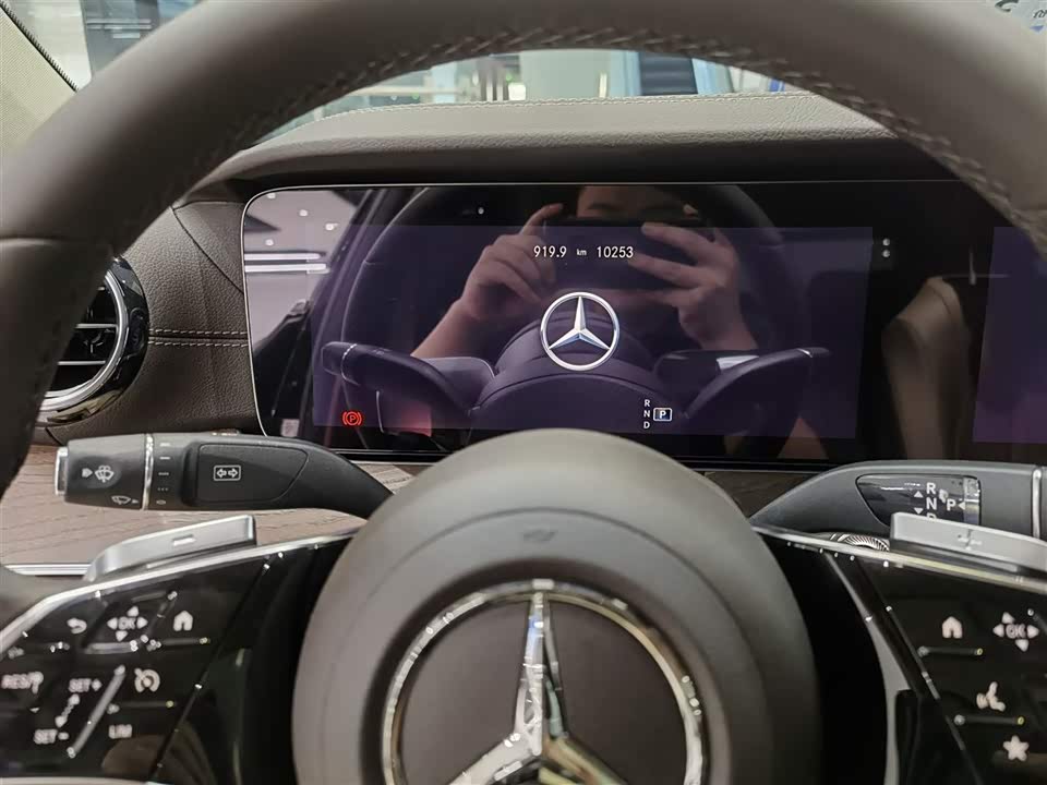 Mercedes-Benz E-class Mercedes-Benz E-class