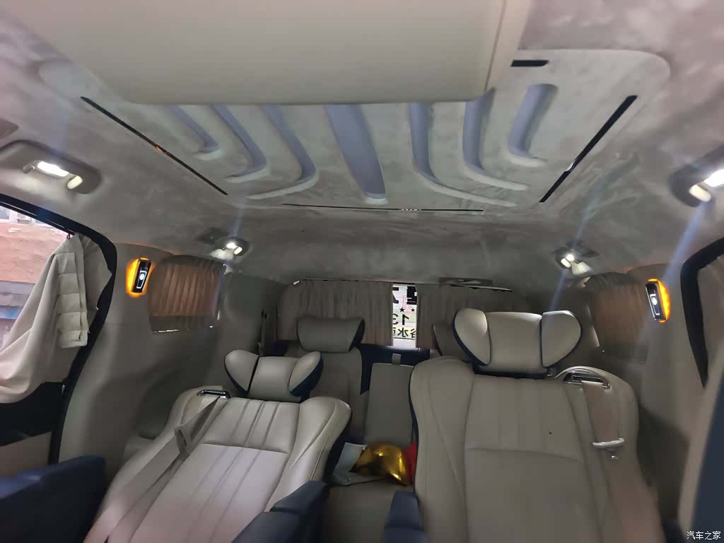 Buick GL8, 2022 4