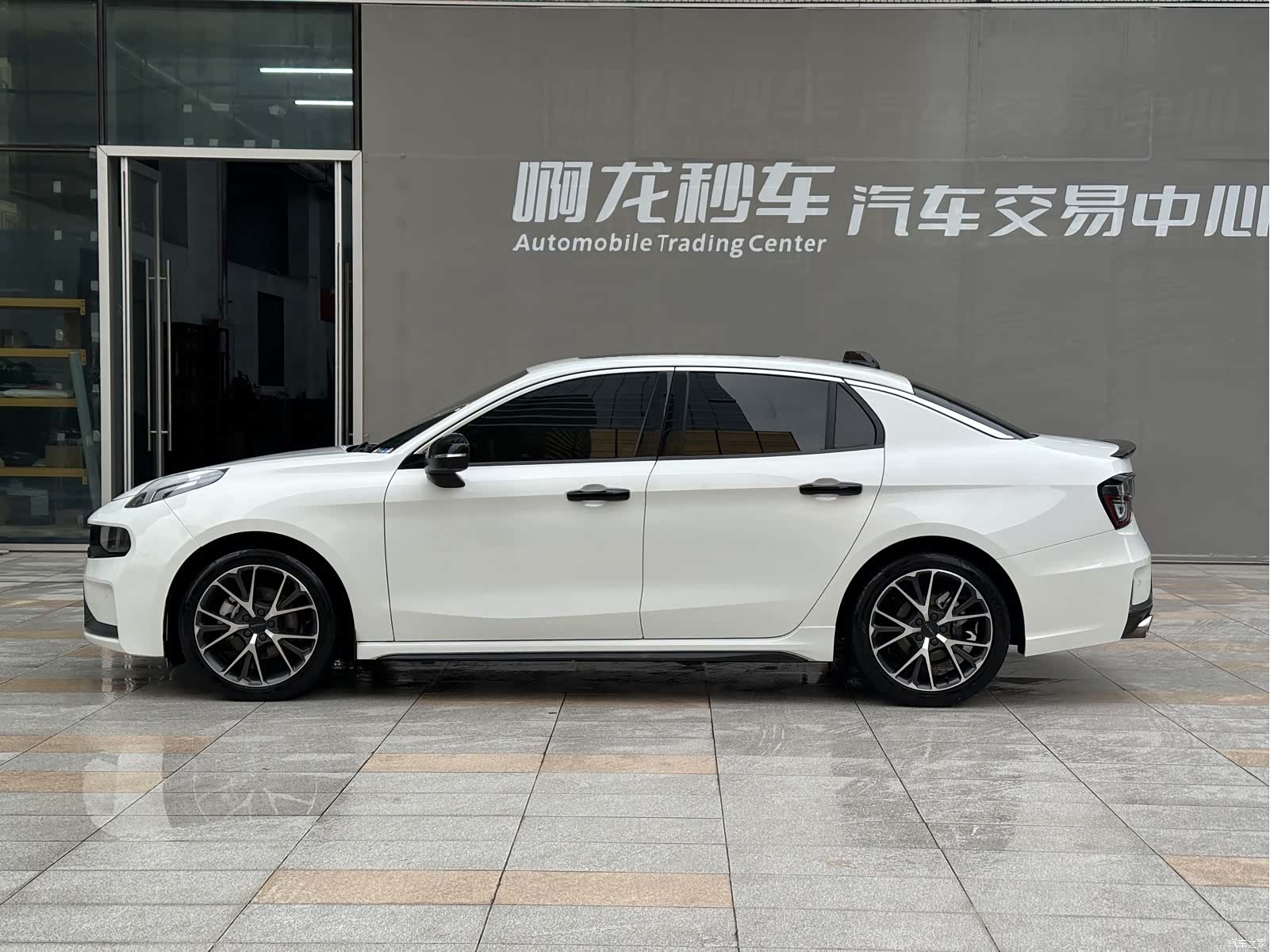 Lynk & Co 02, 2020 18