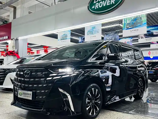 Toyota Alphard 2025 — купить из Китая под заказ