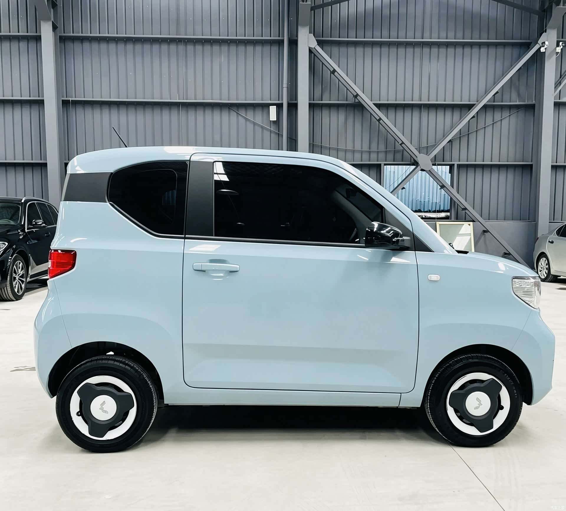 Wuling MINIEV, 2024 8