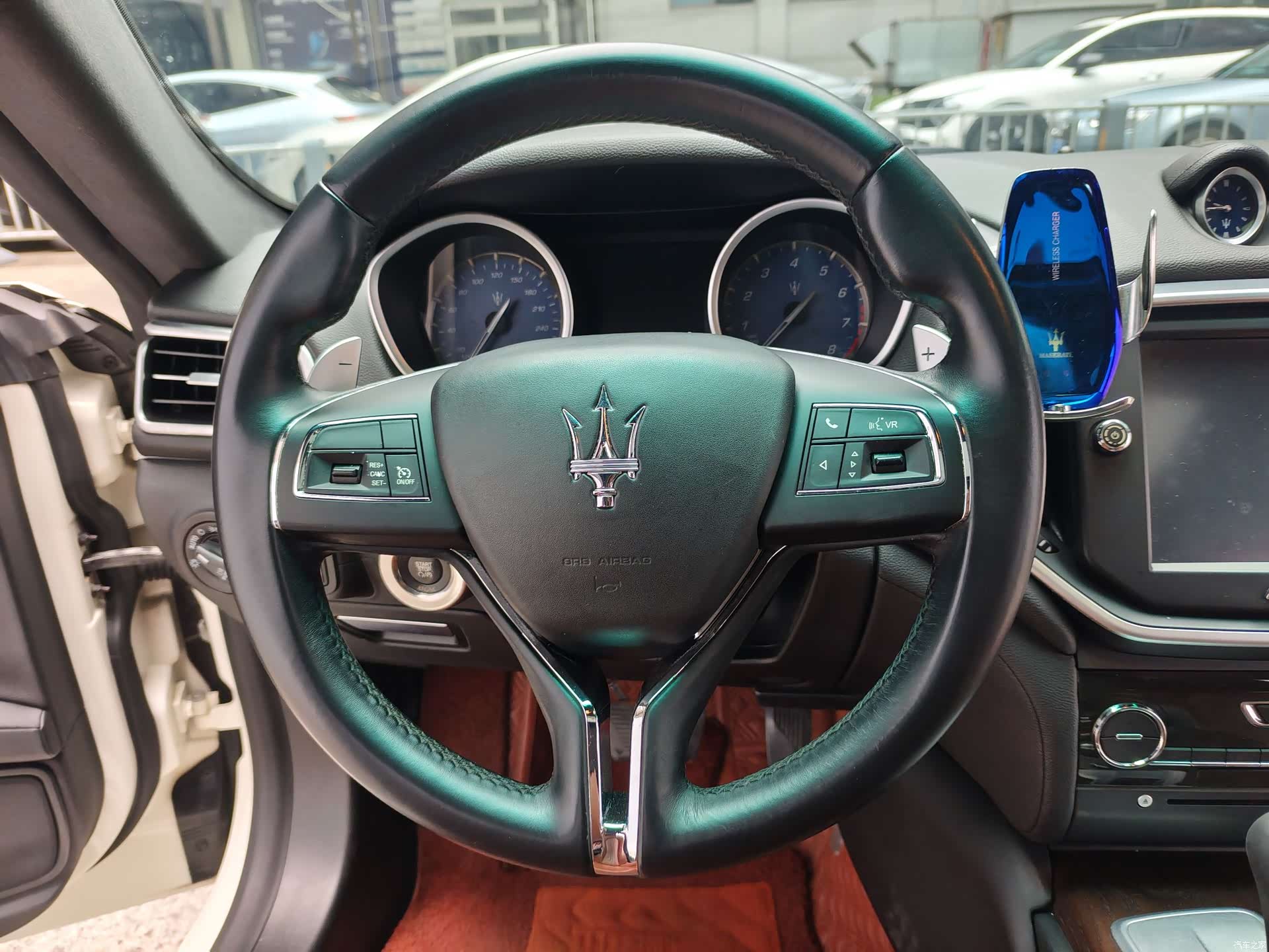 Maserati Ghibli, 2015 14