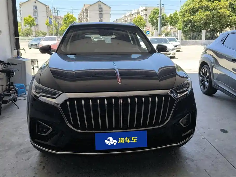 Hongqi HS5