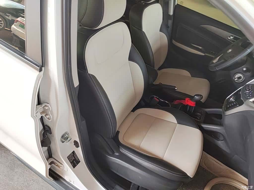Changan CS35, 2019 25