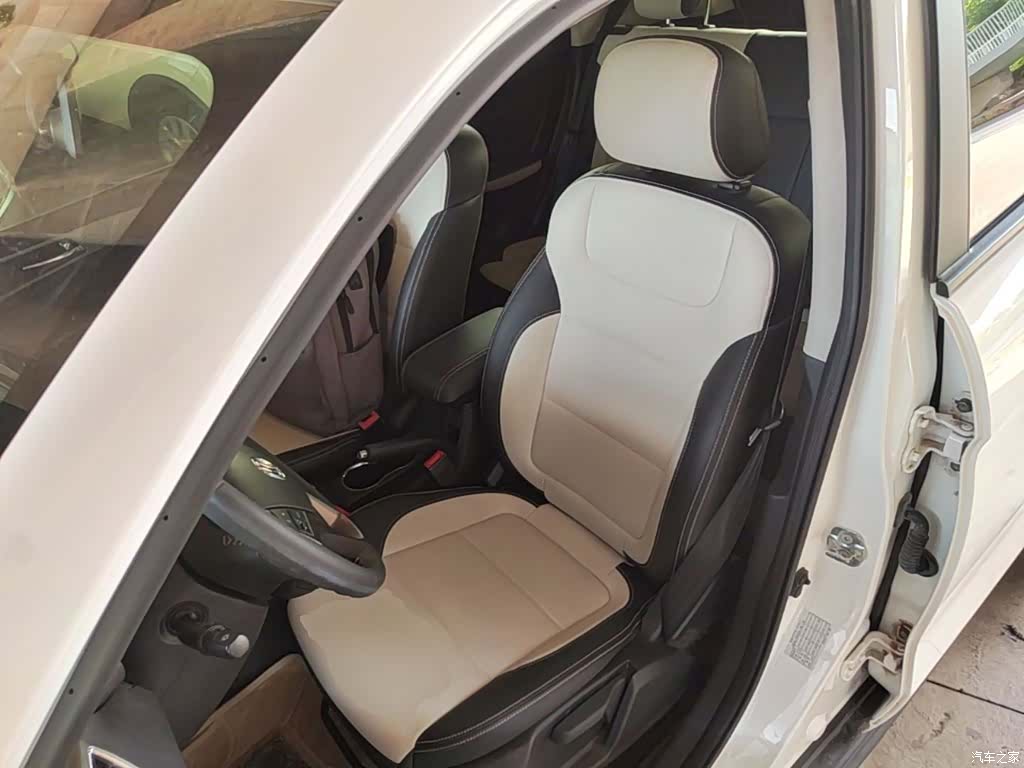 Changan CS35, 2019 15