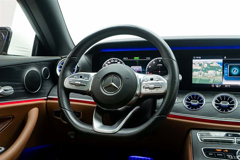 Mercedes-Benz E-Class, 2020 24