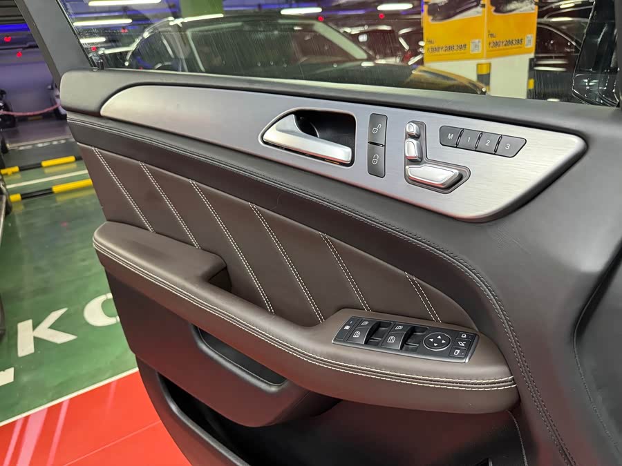 Mercedes-Benz GLE AMG 2016, фото 38