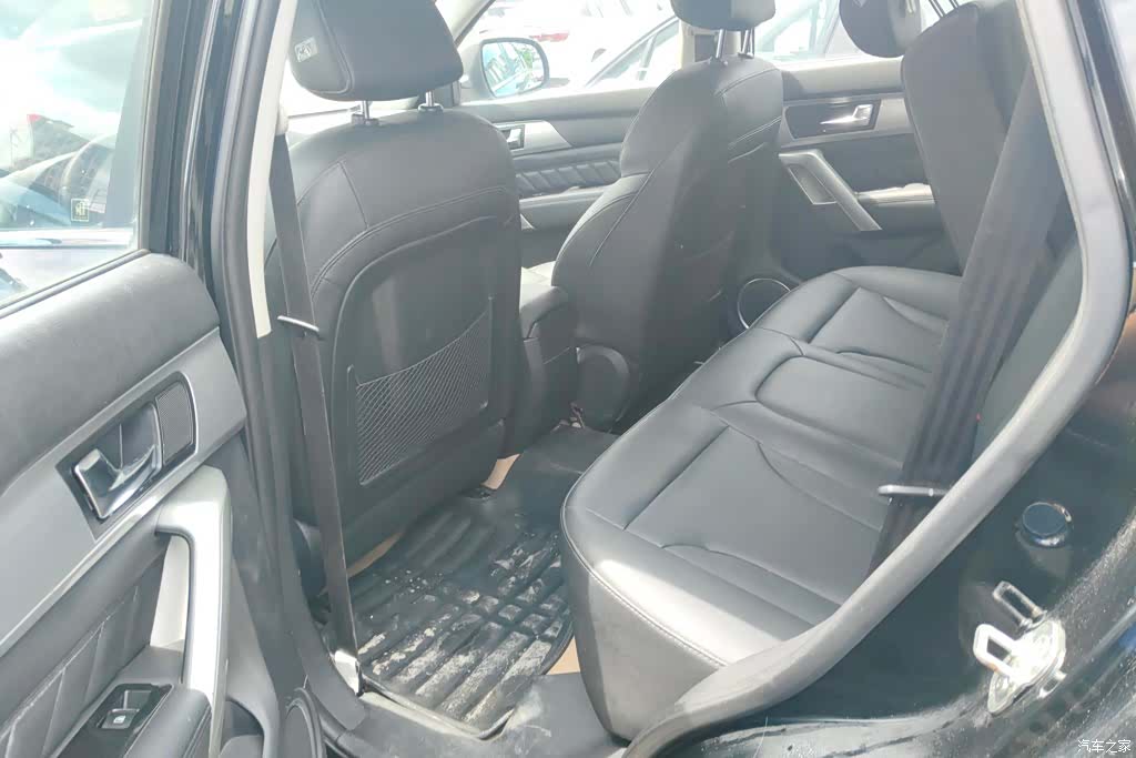 Haval H2, 2015 11