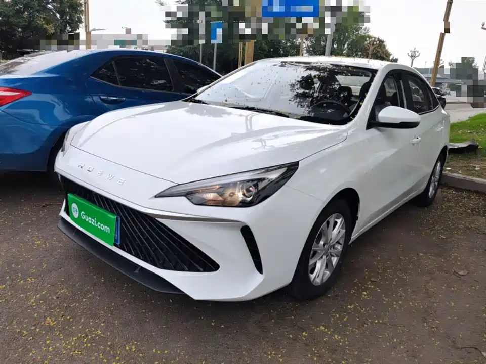 Roewe i5