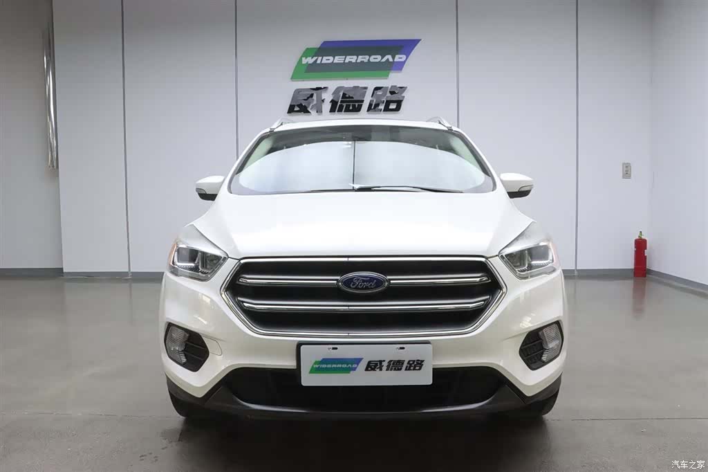 Ford Kuga, 2021 2