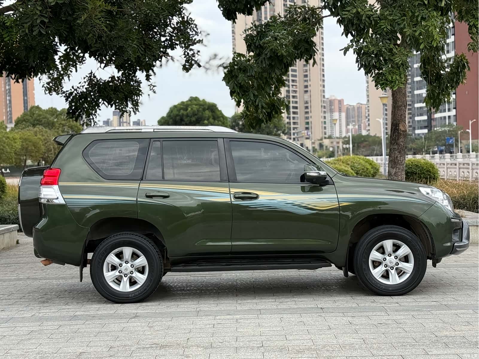 Toyota Prado, 2014 15