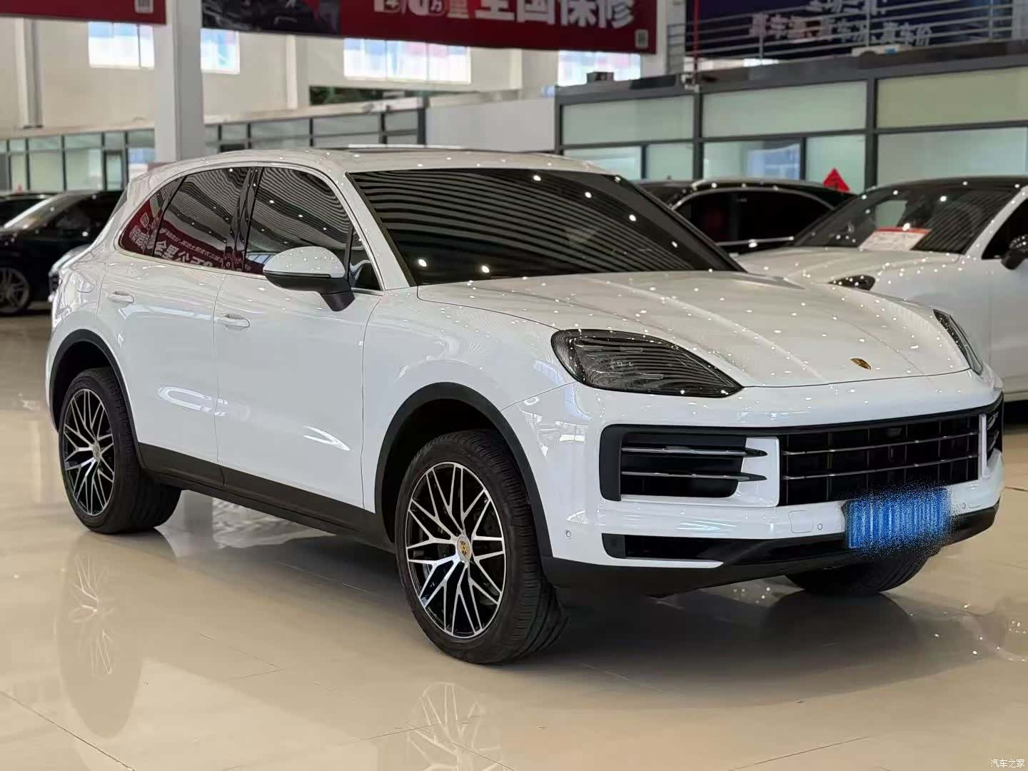 Porsche Cayenne, 2023 3